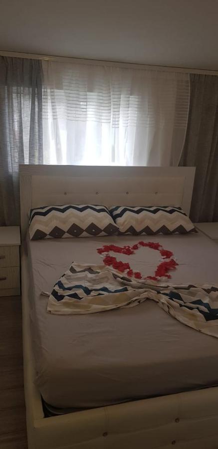 Mimoza Appartament Golem  Zewnętrze zdjęcie